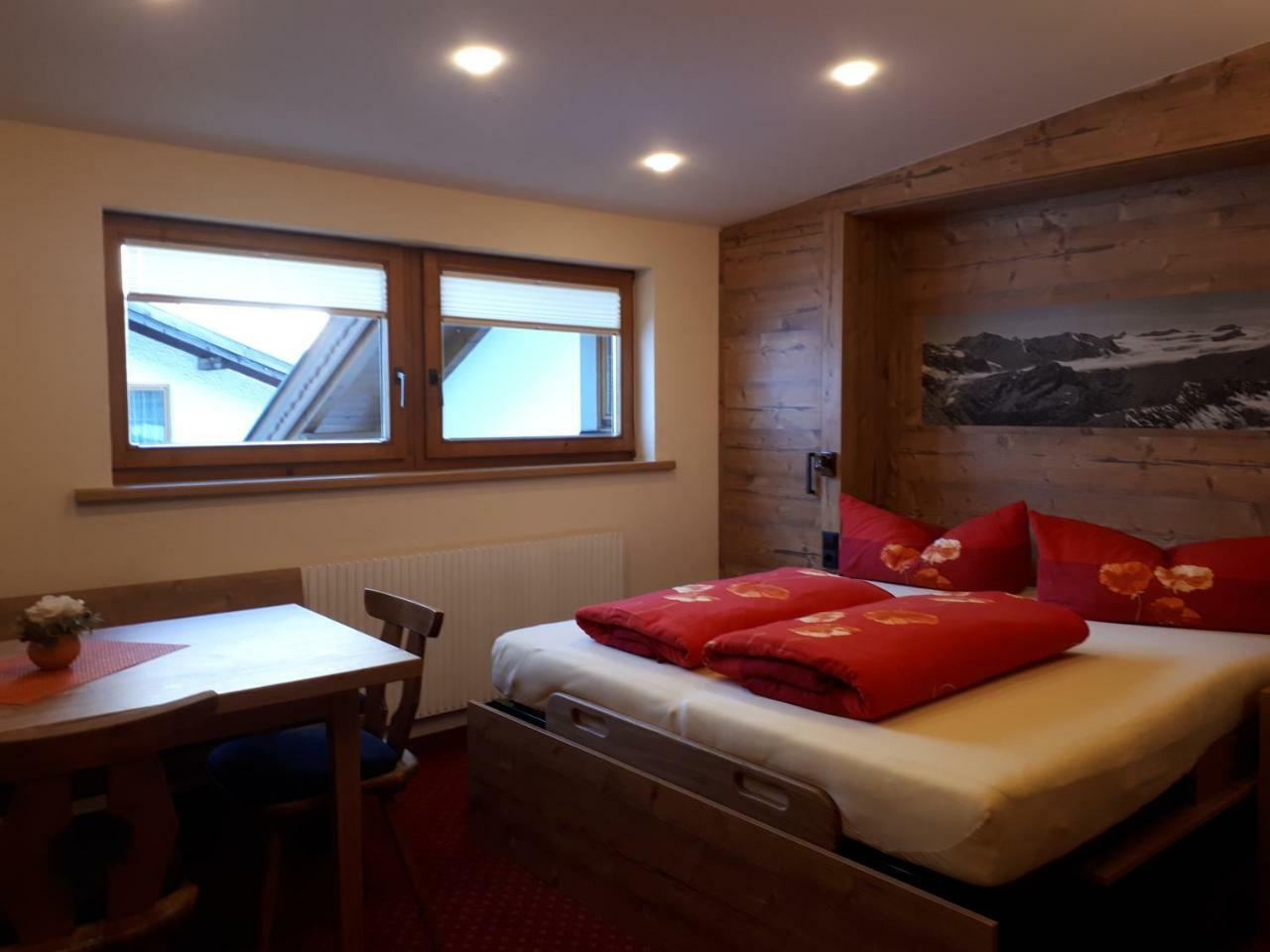 Haus Gfall Kaunertal Extérieur photo